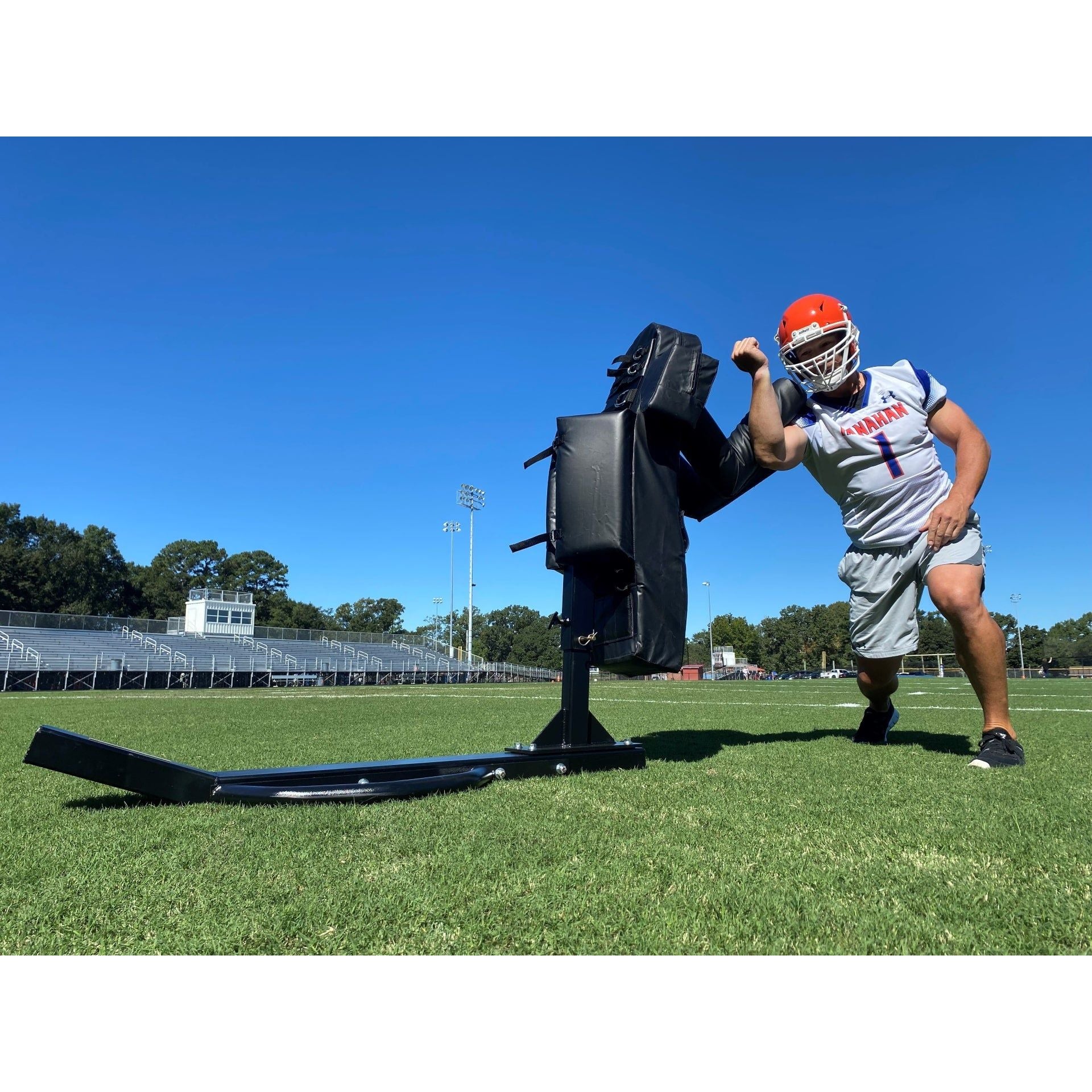 Rae Crowther Fight 'N Trainer Pass Rush Sled FTPU-BK