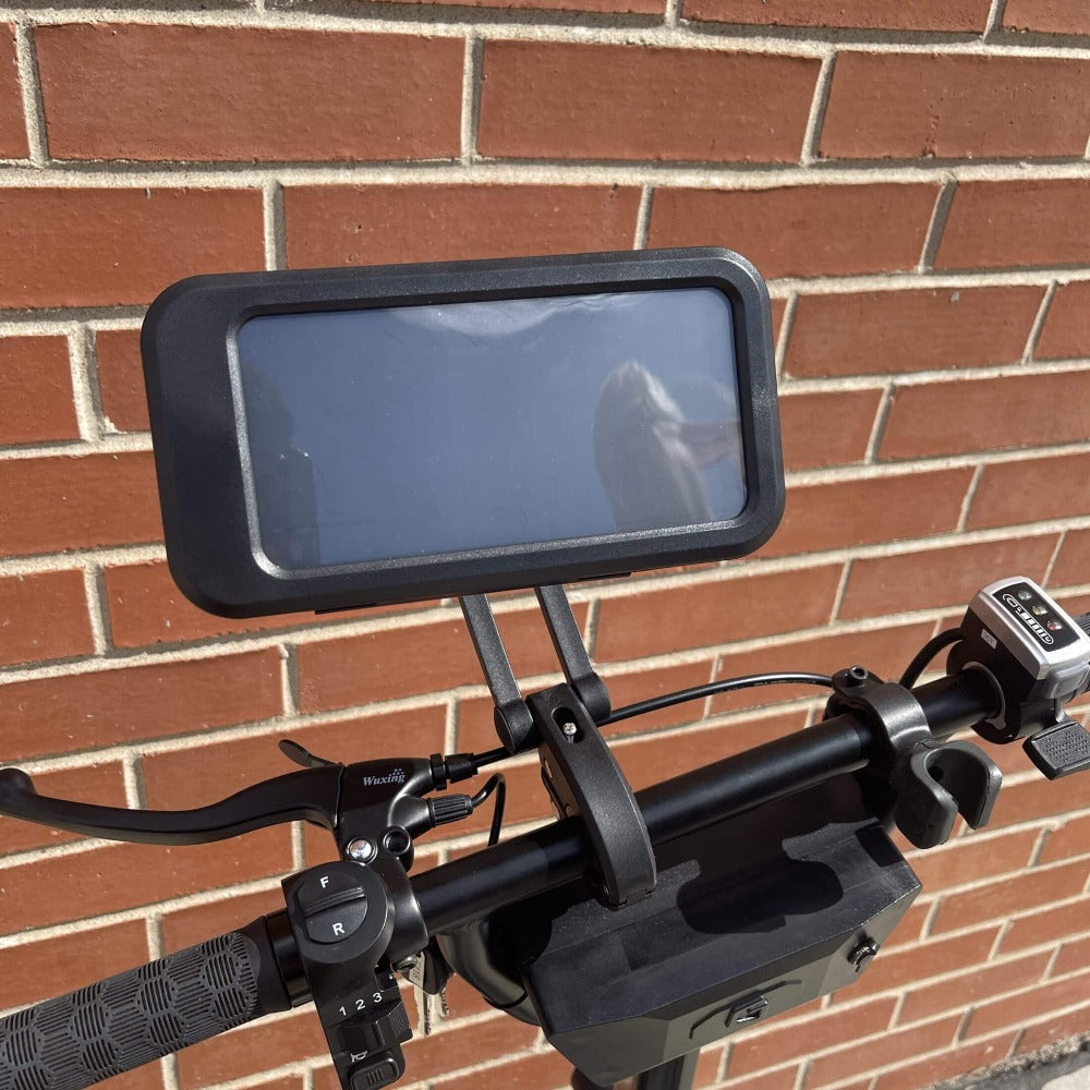 Phone-Holder-on-Scooter-Landscape-scaled