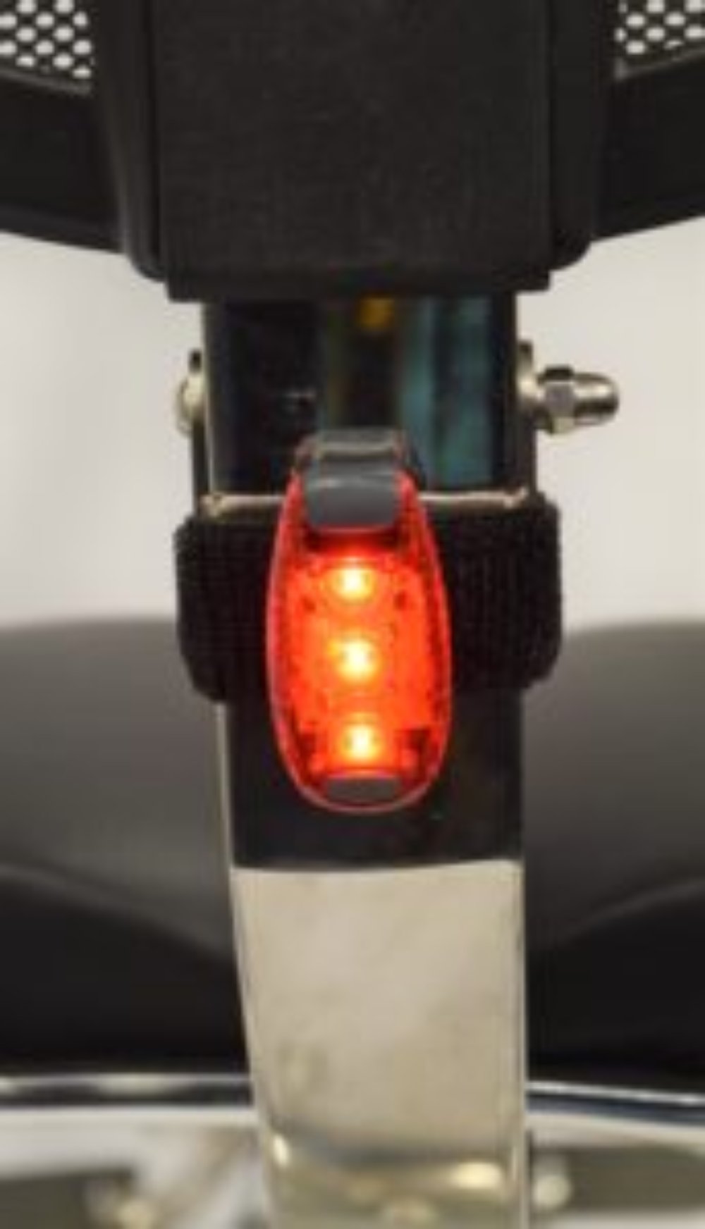 Scooter_Rear_Light_Mounted-172x300-1